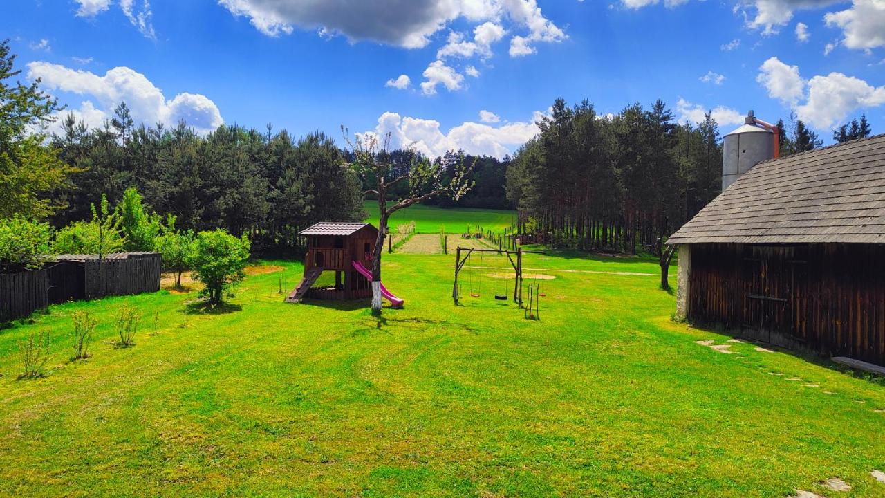 Hacjenda Villa Susiec ภายนอก รูปภาพ