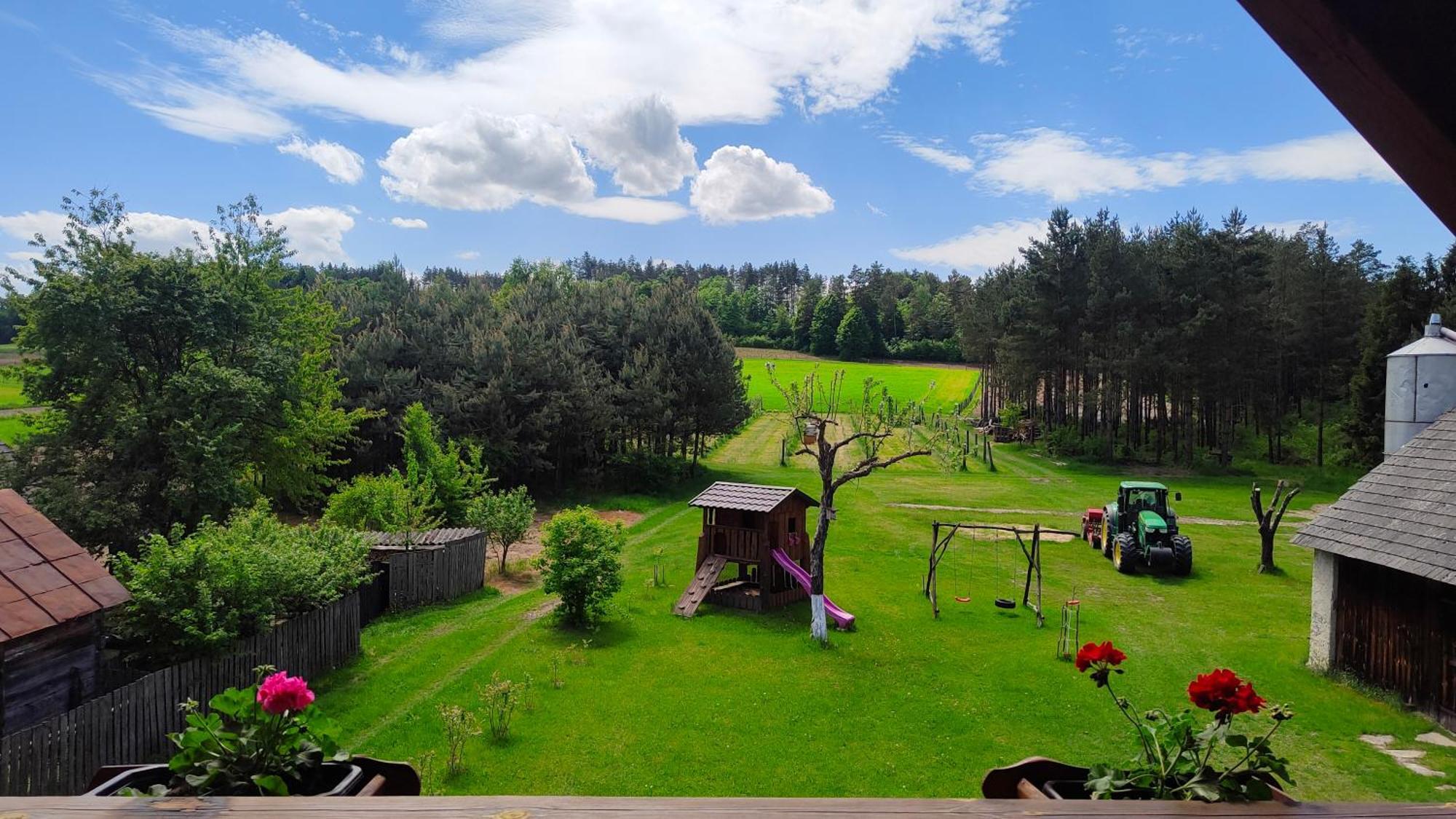 Hacjenda Villa Susiec ภายนอก รูปภาพ