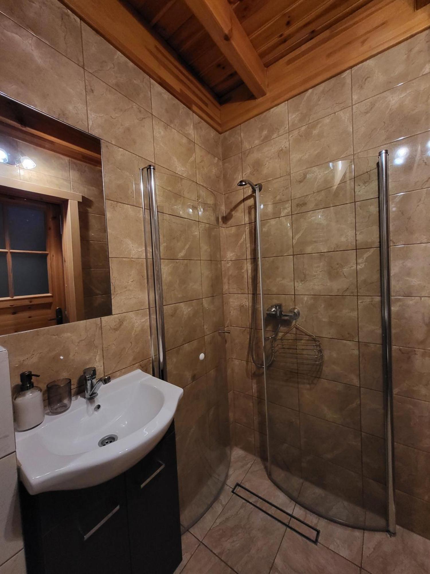 Hacjenda Villa Susiec ภายนอก รูปภาพ