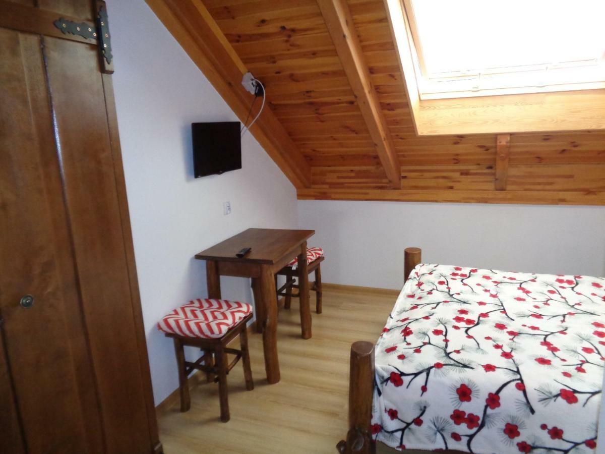 Hacjenda Villa Susiec ภายนอก รูปภาพ