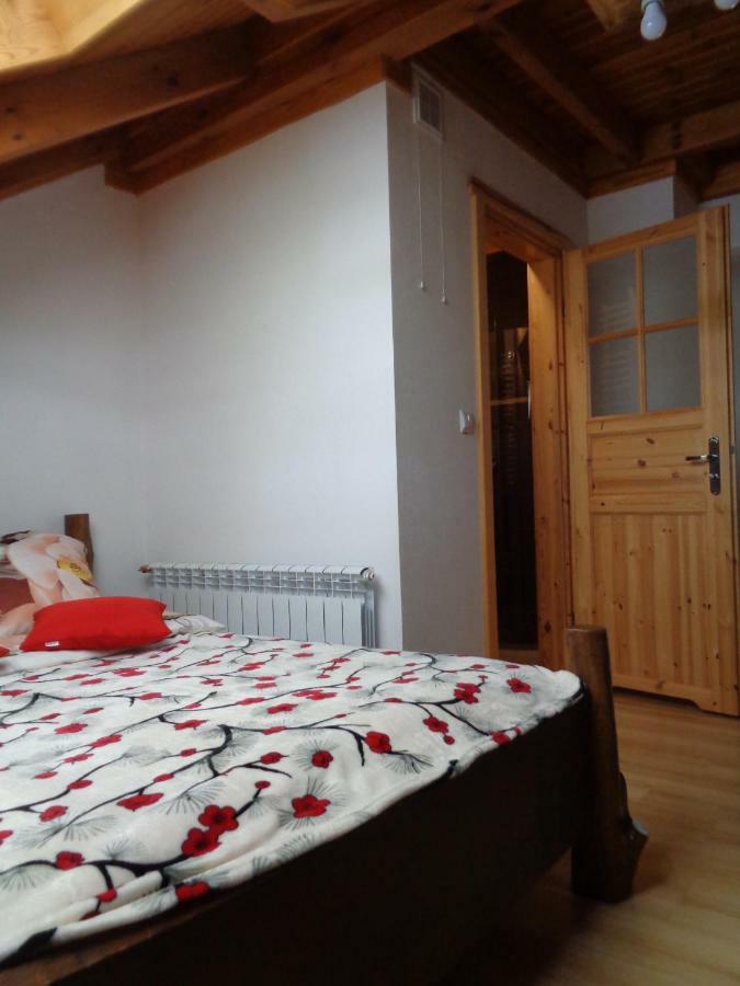Hacjenda Villa Susiec ภายนอก รูปภาพ