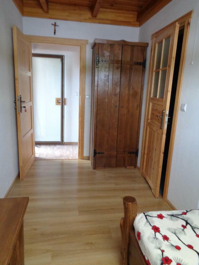 Hacjenda Villa Susiec ภายนอก รูปภาพ